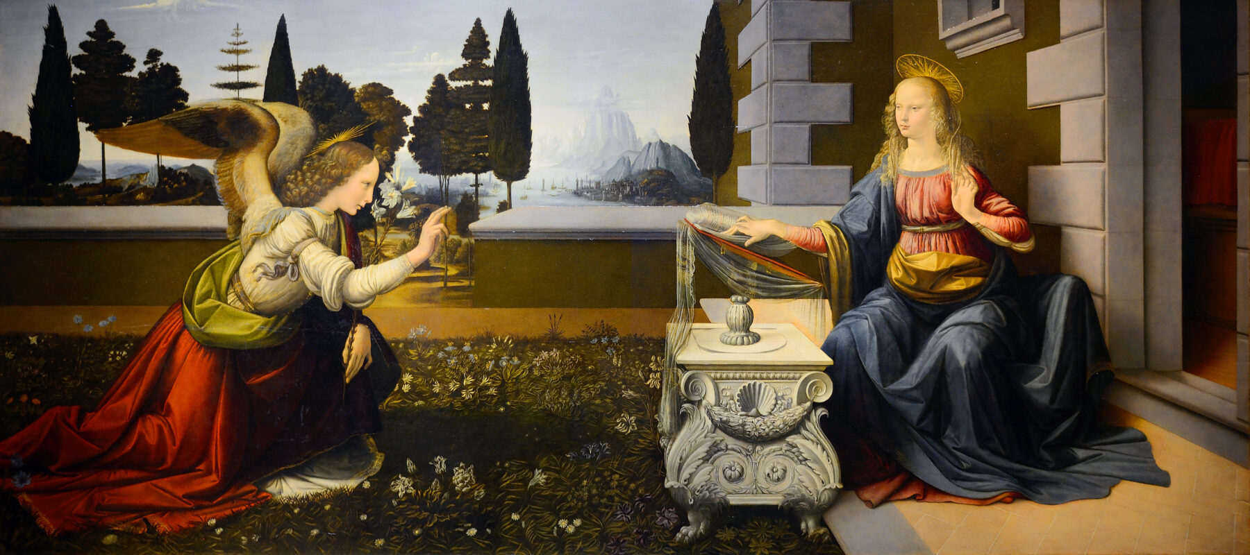 『受胎告知』 レオナルド・ダ・ヴィンチ 1472〜1475年頃 油彩・テンペラ、板 98×217cm ウフィツィ美術館所蔵