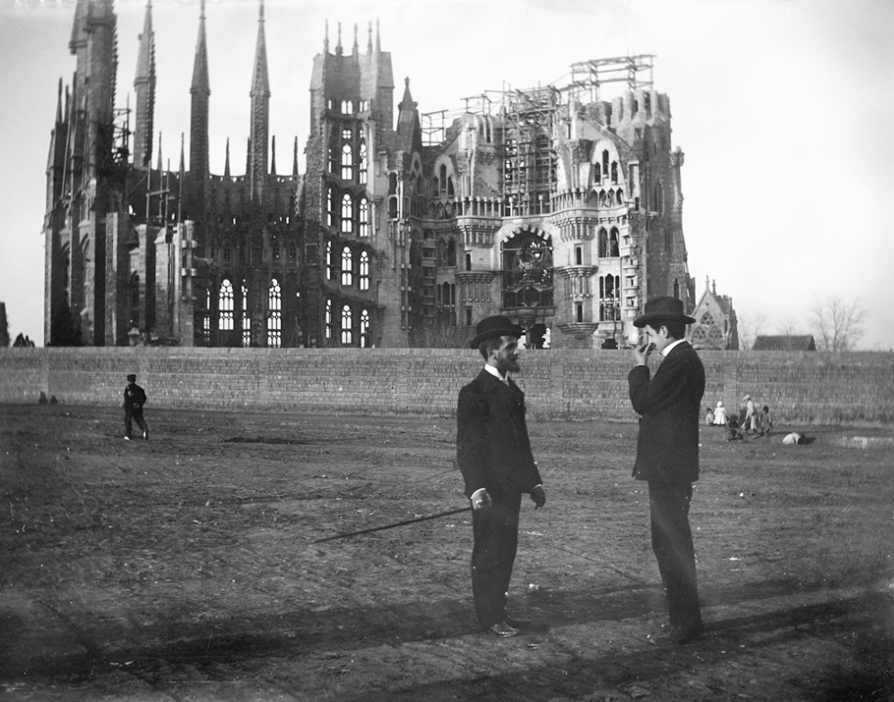 バルドメル・ジリ・ロイグ《サグラダ・ファミリア》（1905年）｜Wikimedia Commons