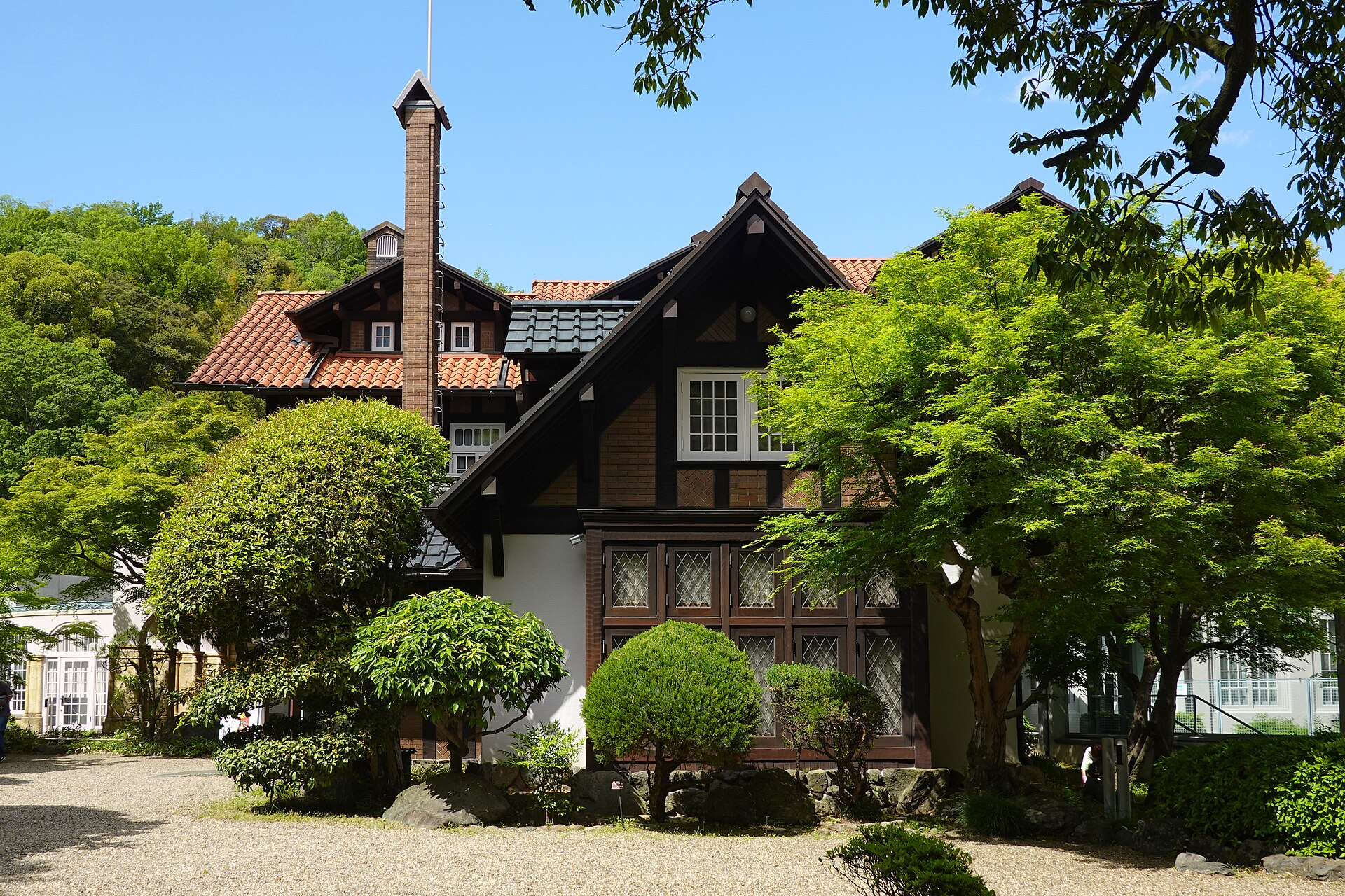 アサヒグループ大山崎山荘美術館。所在地は京都府大山崎町。 663highland - 投稿者自身による著作物, CC 表示-継承 4.0, httpscommons.wikimedia.orgwindex.phpcurid=167549121による